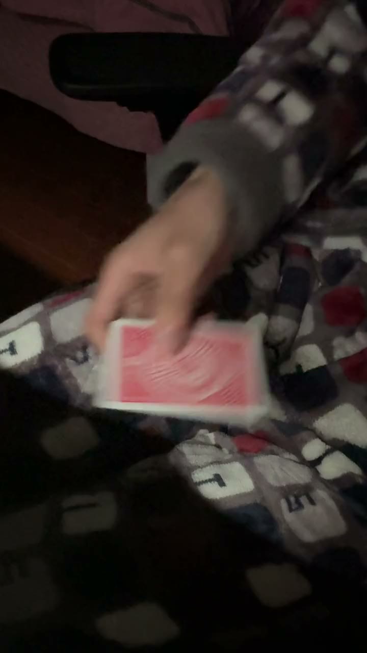 纸牌旋转